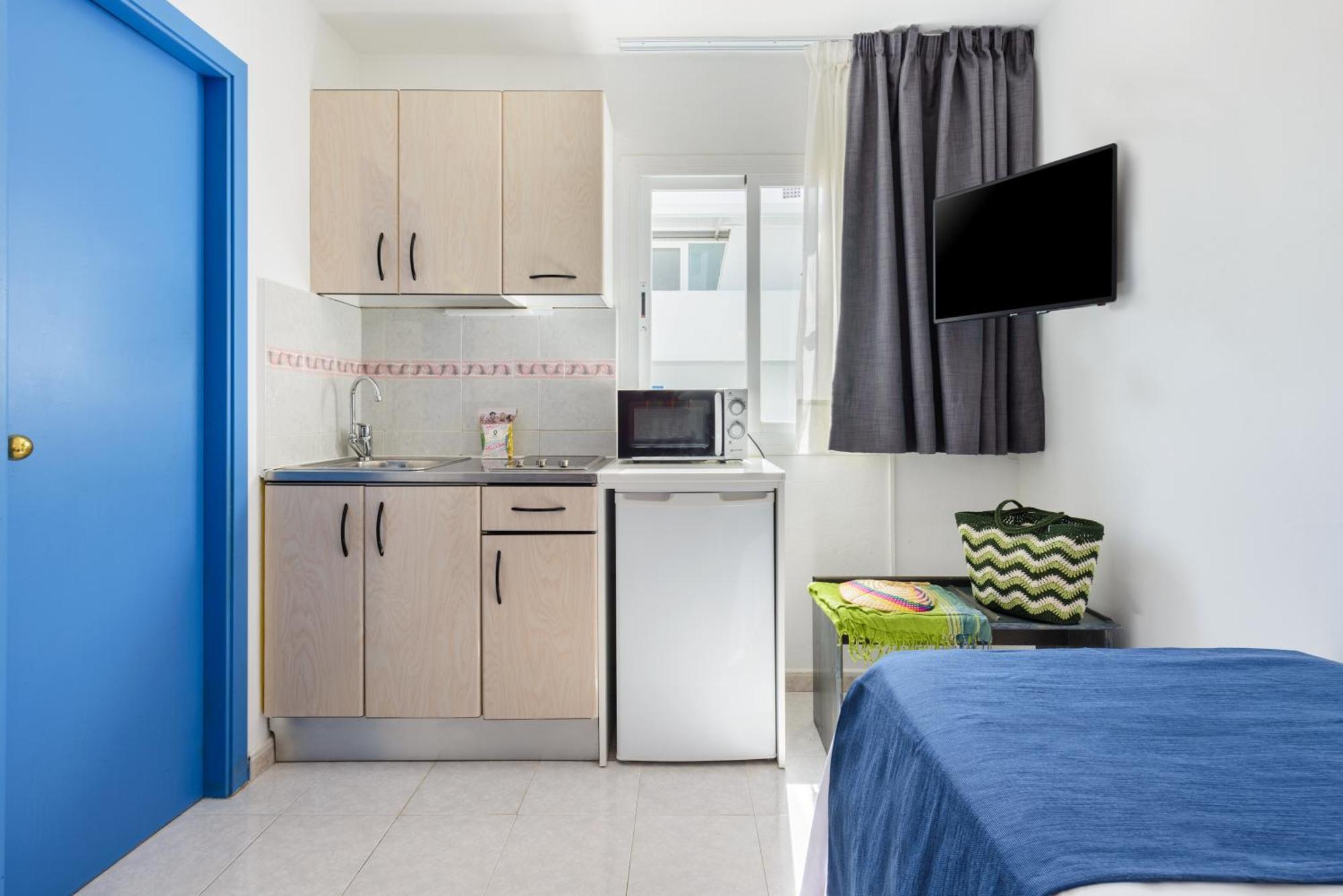Hotel Apartamentos Vibra Central City - Adults Only Σαν Αντόνιο Εξωτερικό φωτογραφία