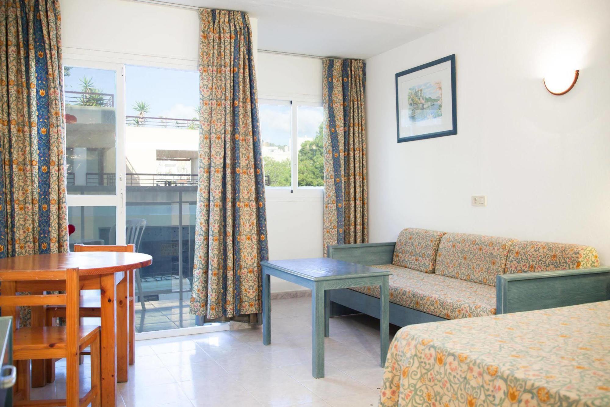 Hotel Apartamentos Vibra Central City - Adults Only Σαν Αντόνιο Εξωτερικό φωτογραφία