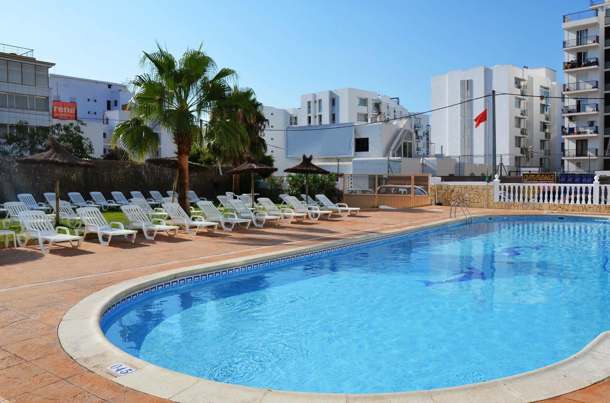 Hotel Apartamentos Vibra Central City - Adults Only Σαν Αντόνιο Εξωτερικό φωτογραφία